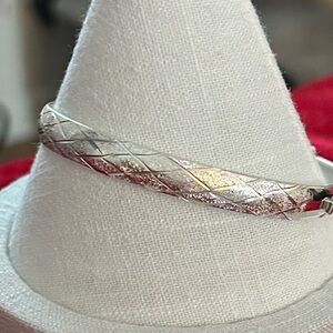925 Sterling‎ Silver Diamond cut Women's Bangle bracelet